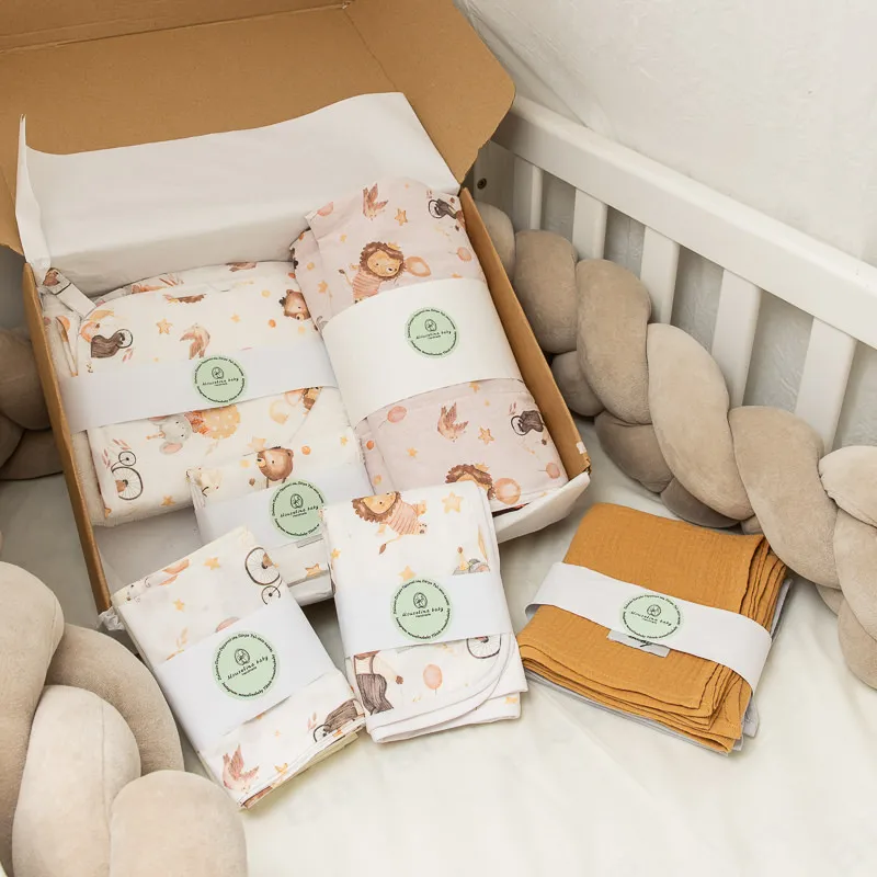 New Born Box – Ολοκληρωμένο Σετ Φροντίδας Νεογέννητου Vintage τσίρκο - Image 2
